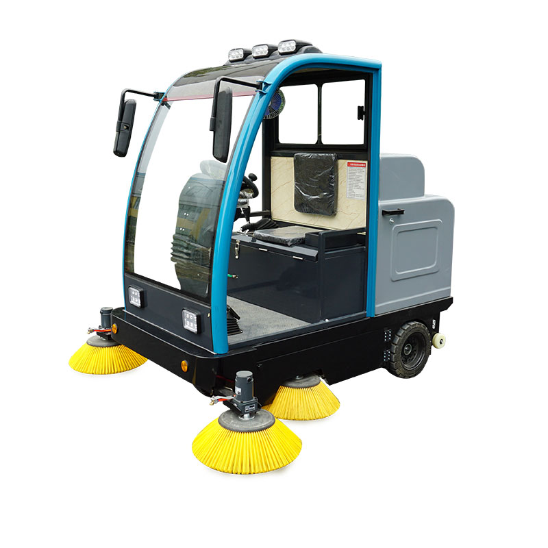 LN-1800半封閉式掃地機